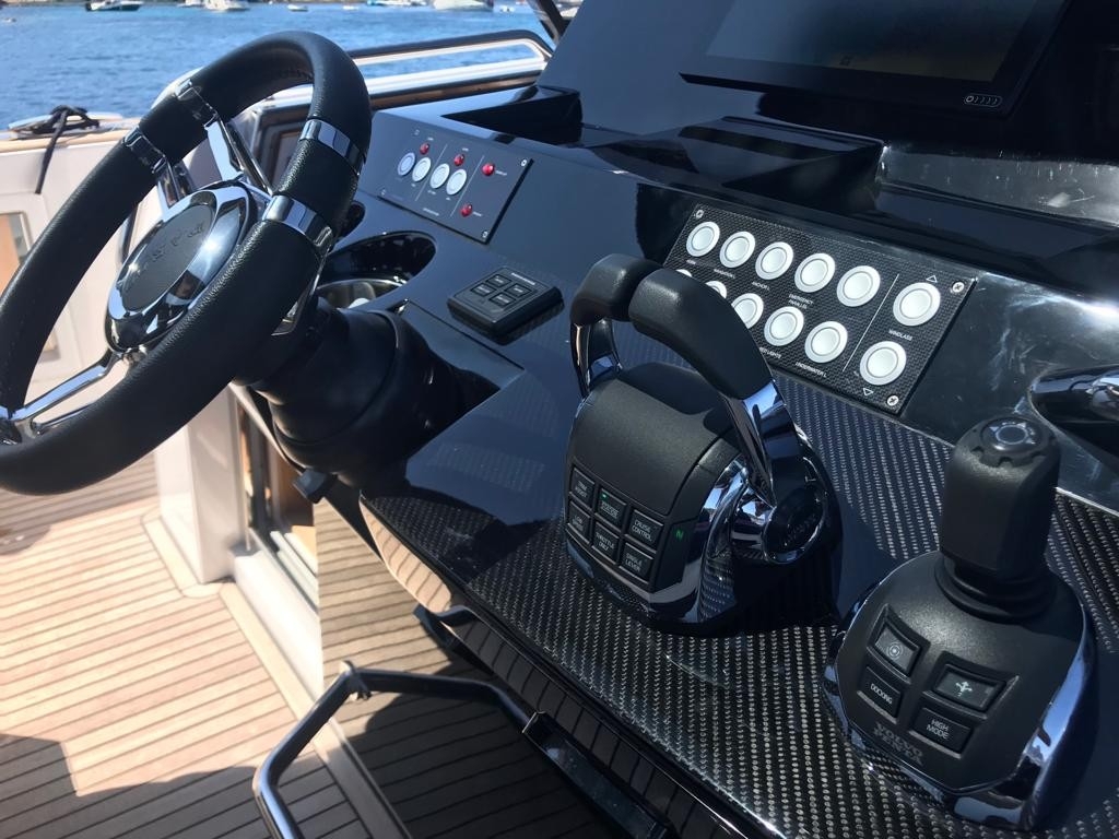 Picture 15 of announcement 1184