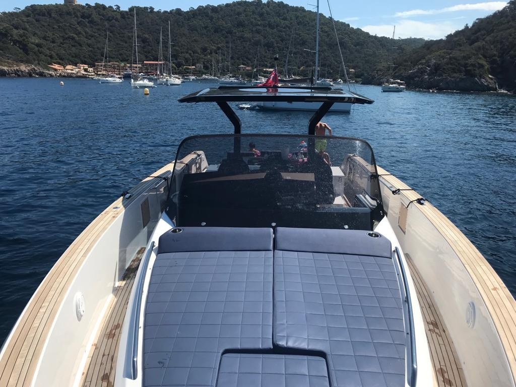 Picture 19 of announcement 1191