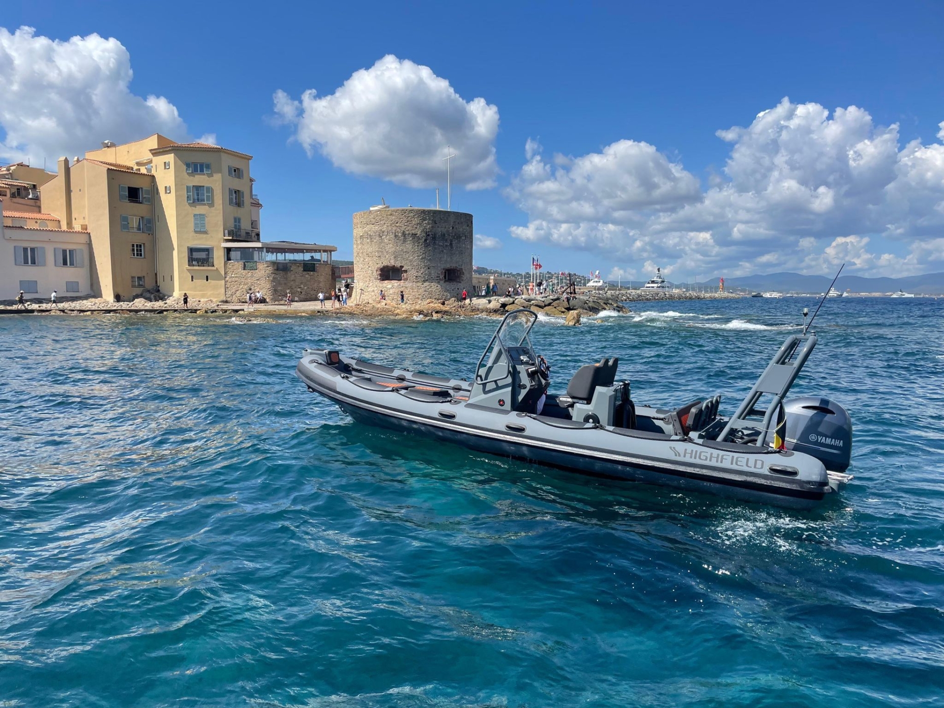 Picture 6 of announcement 1240