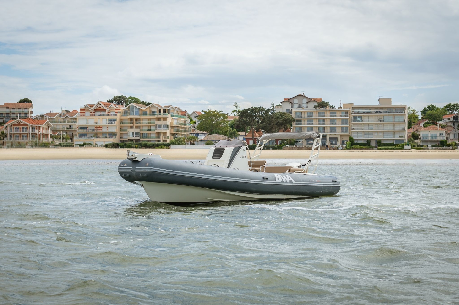 main picture announcement