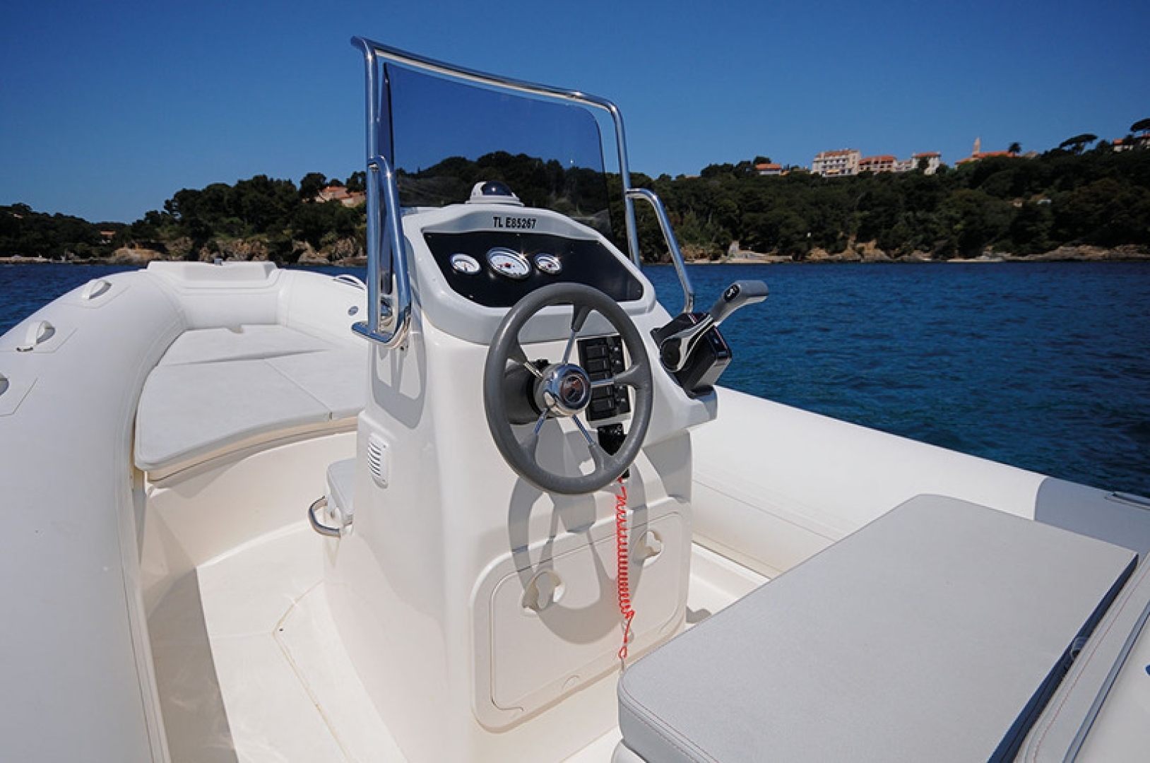 Picture 8 of announcement 6668