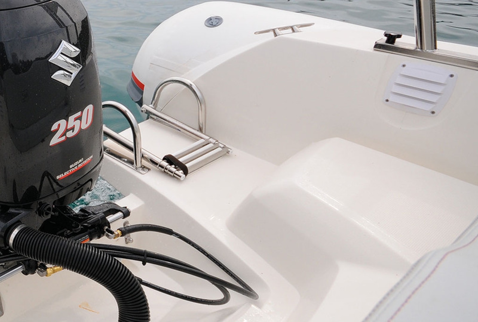 Picture 4 of announcement 6676