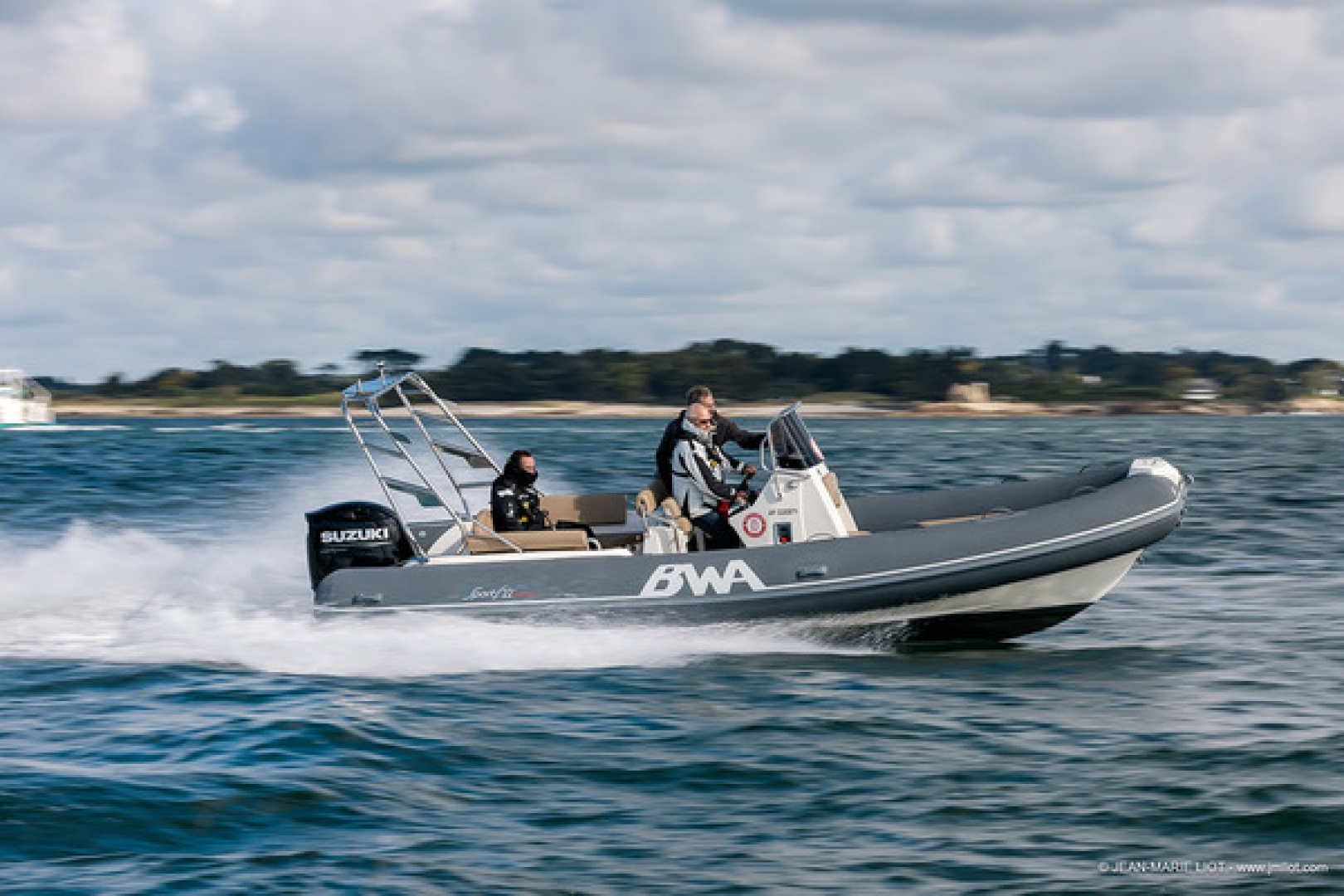 main picture announcement