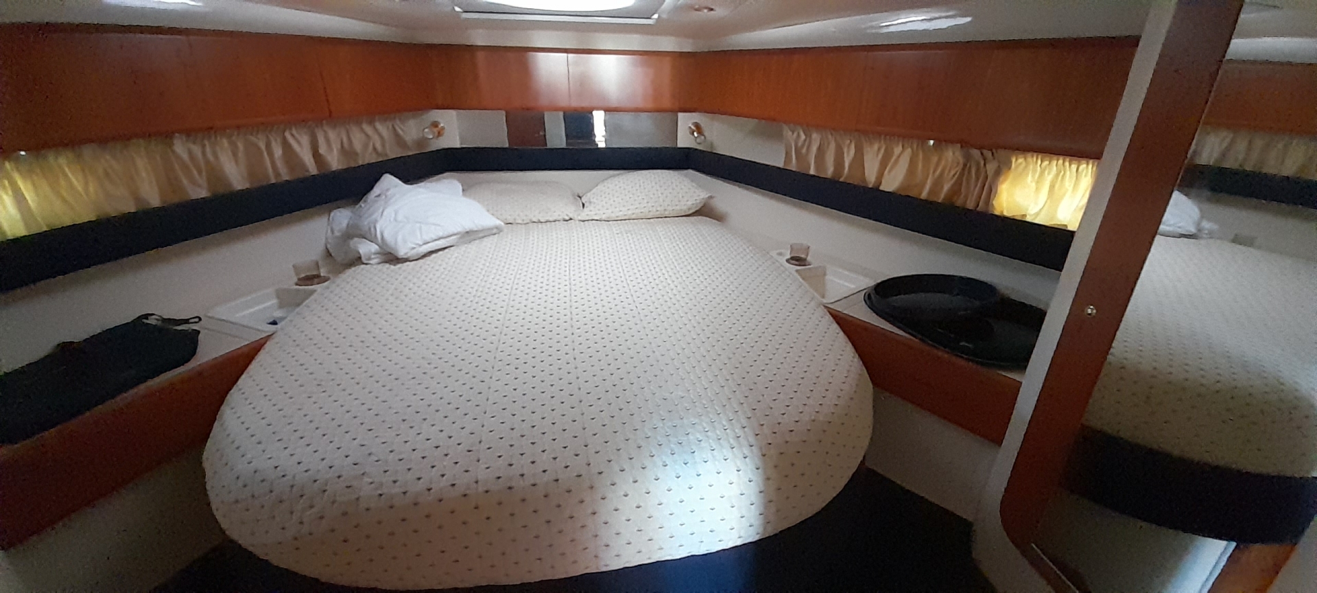 Picture 12 of announcement 7049