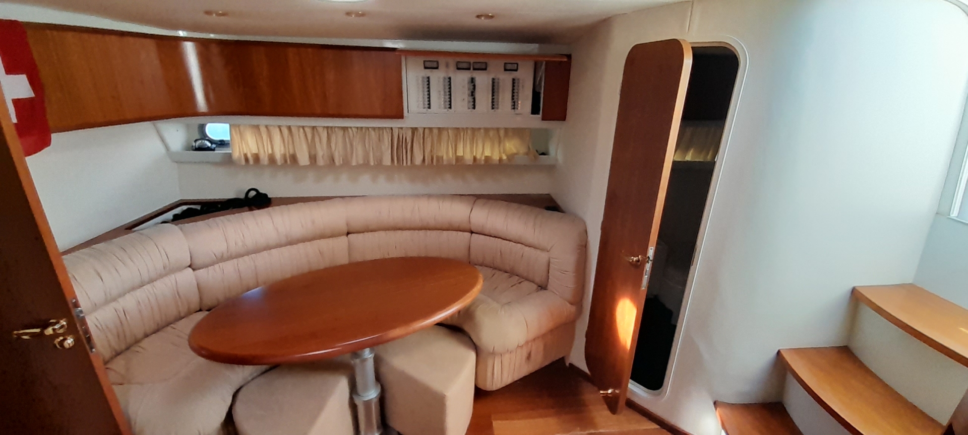 Picture 16 of announcement 7054