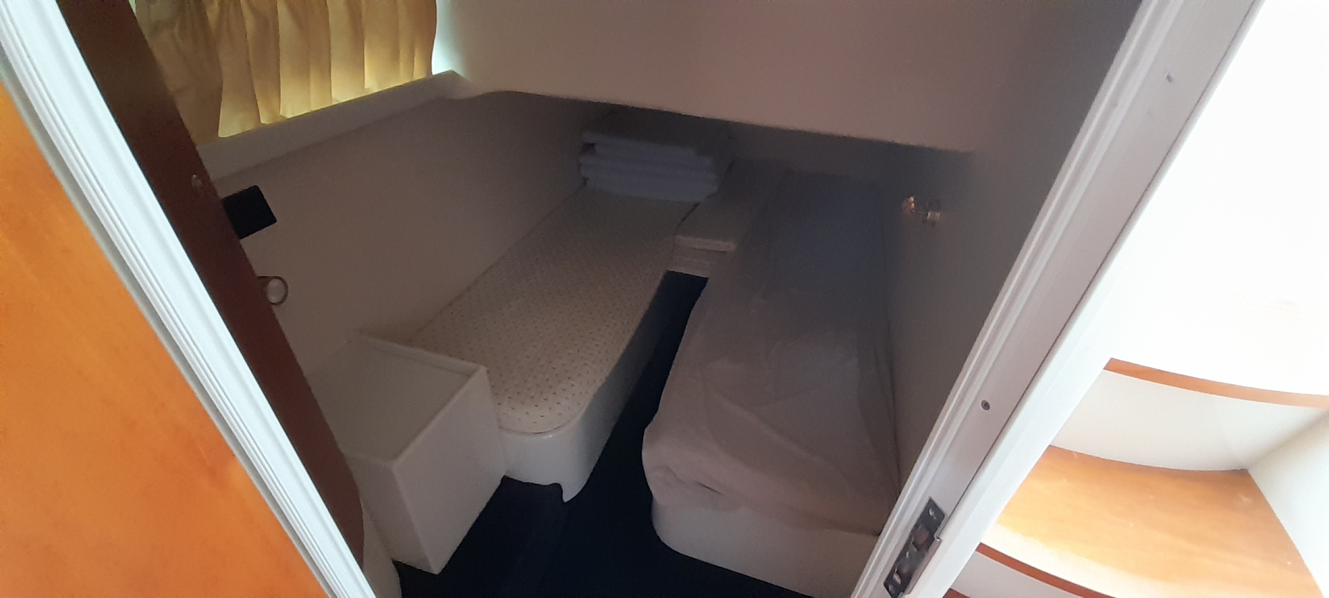 Picture 17 of announcement 7055