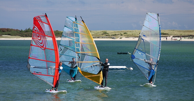 main picture announcement