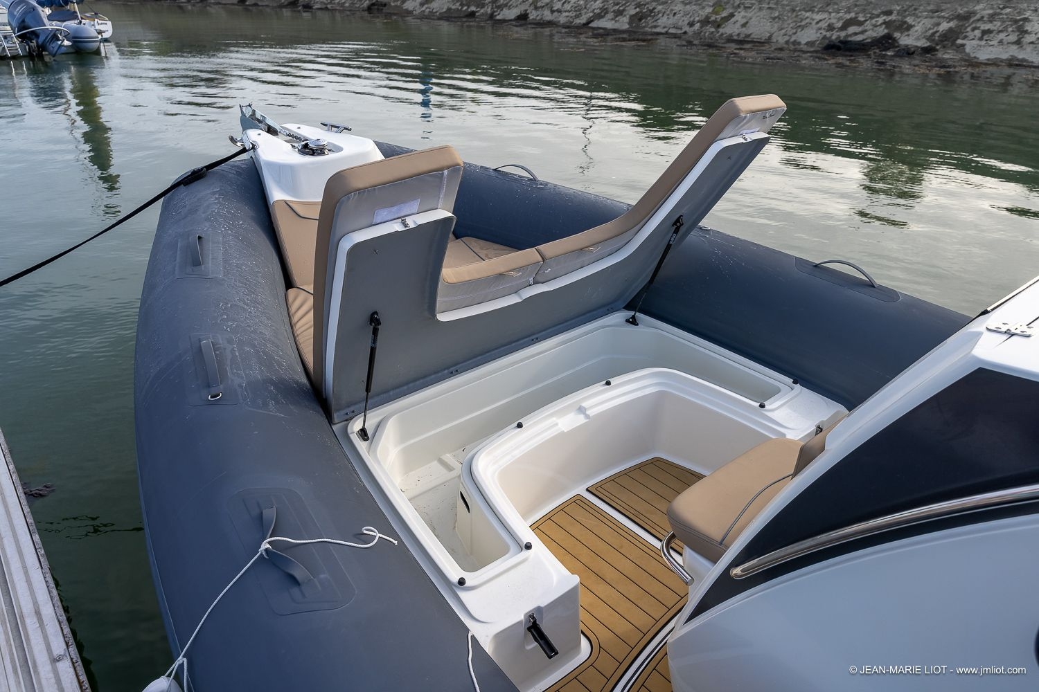 Picture 9 of announcement 15760