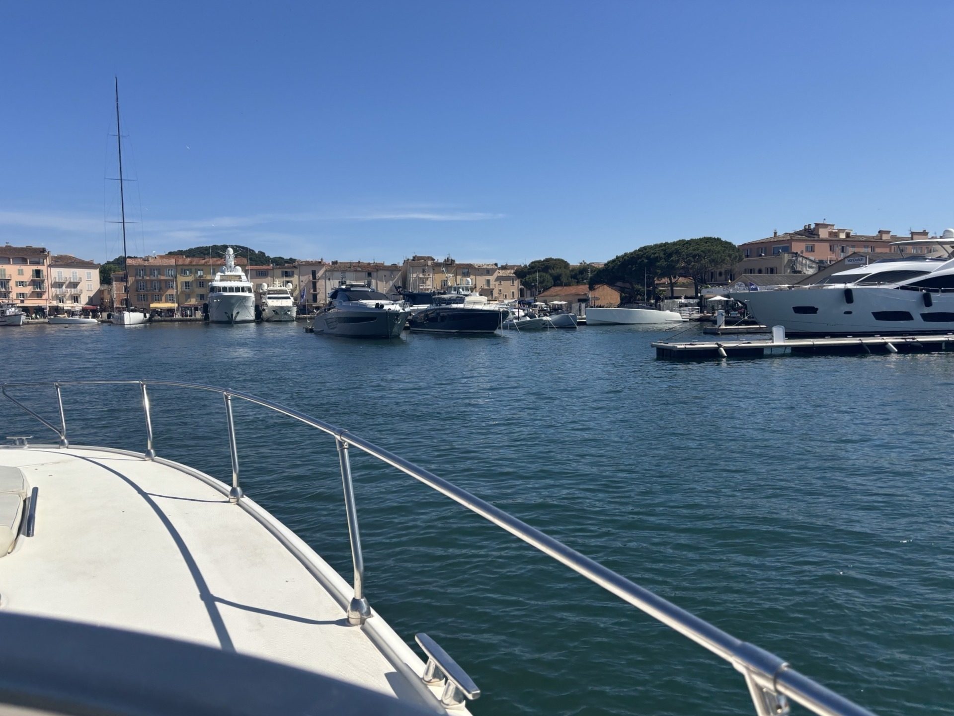 Picture 27 of announcement 16870