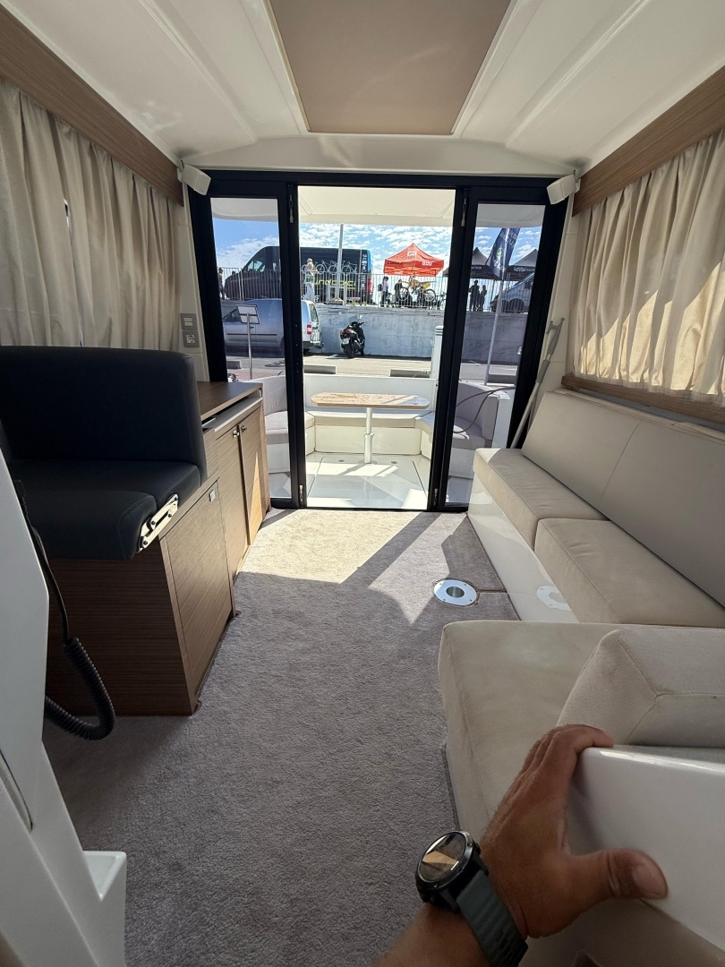 Picture 11 of announcement 19823