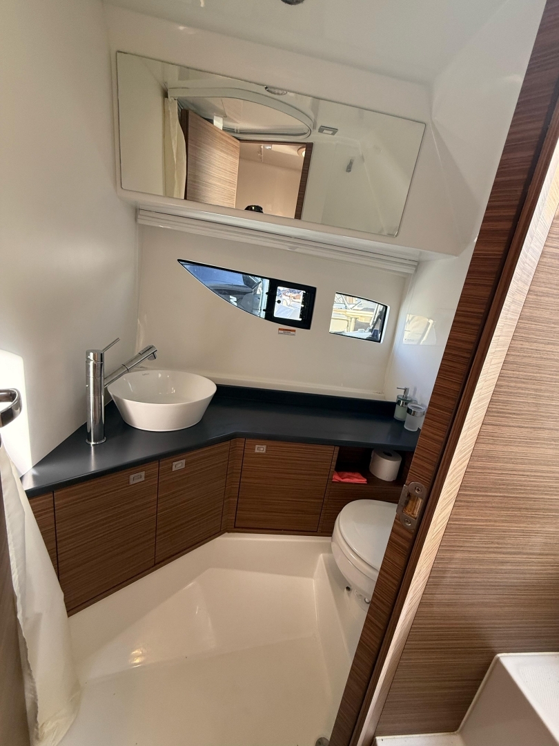 Picture 12 of announcement 19824