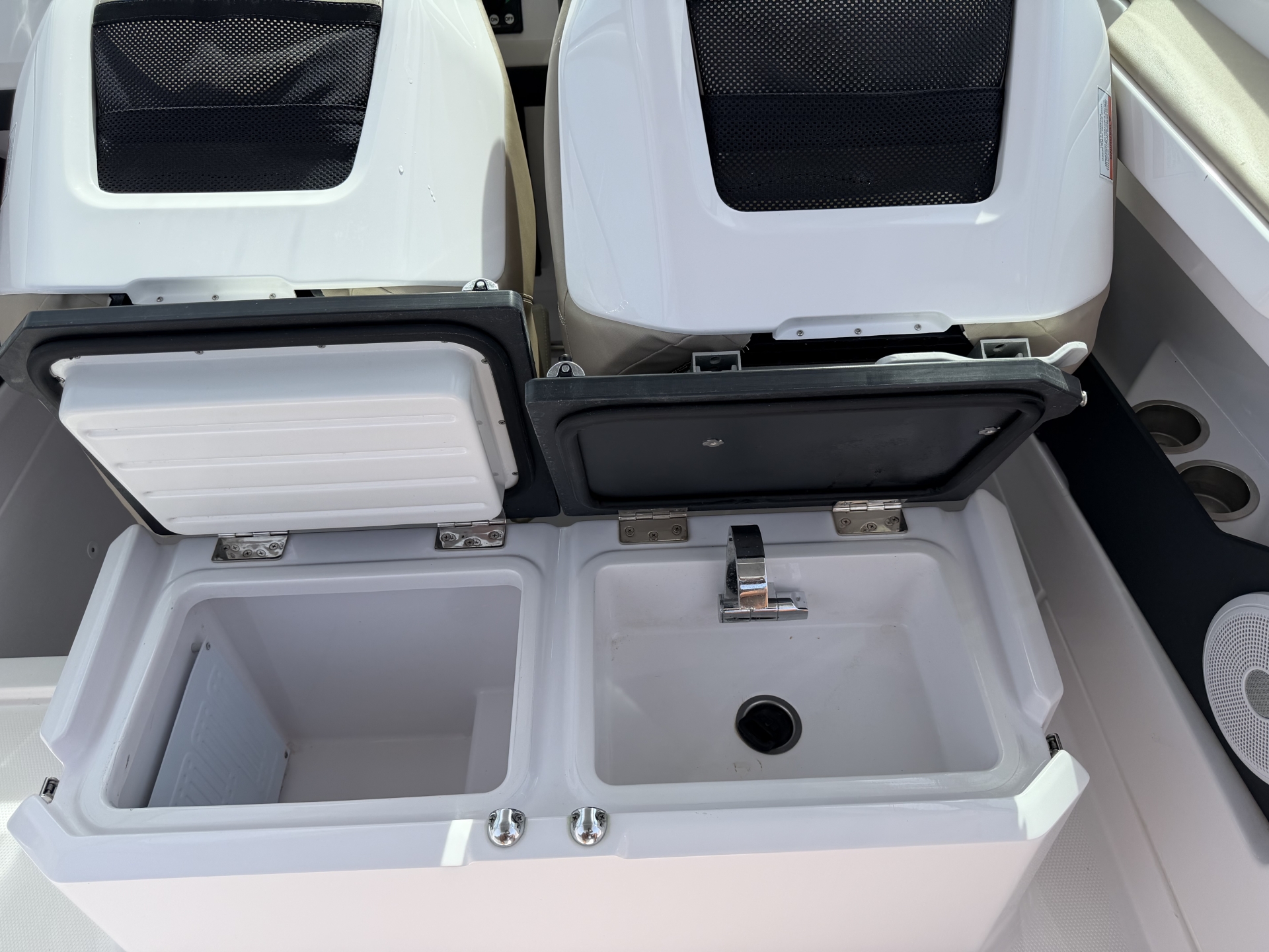 Picture 6 of announcement 20480 Picture 6 of announcement 20480