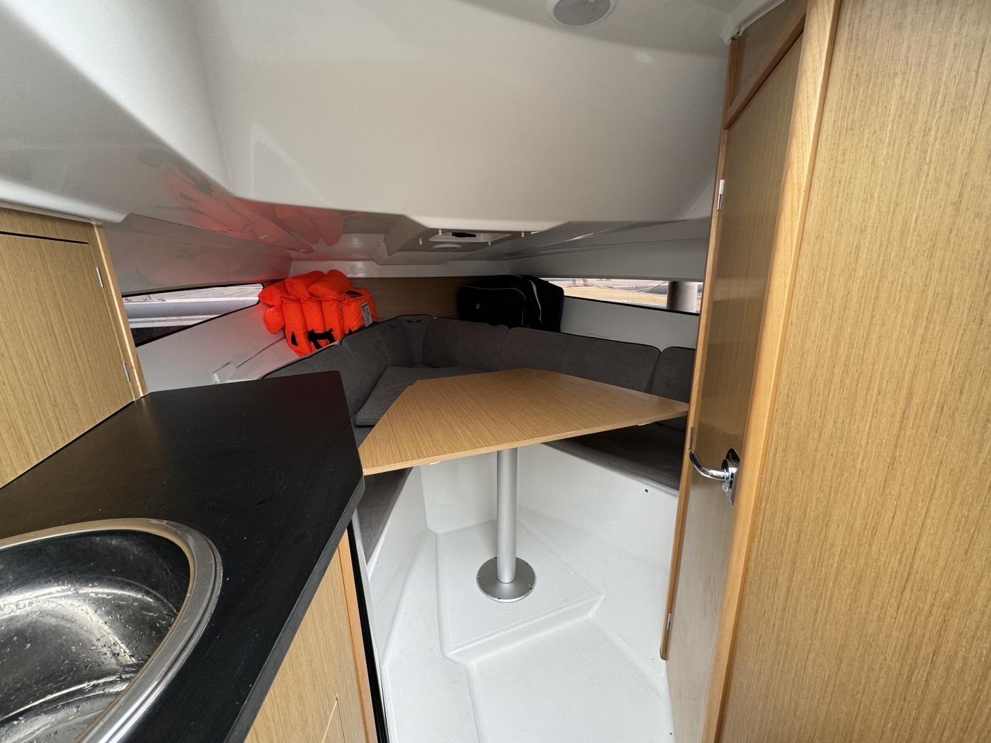 Picture 6 of announcement 20491