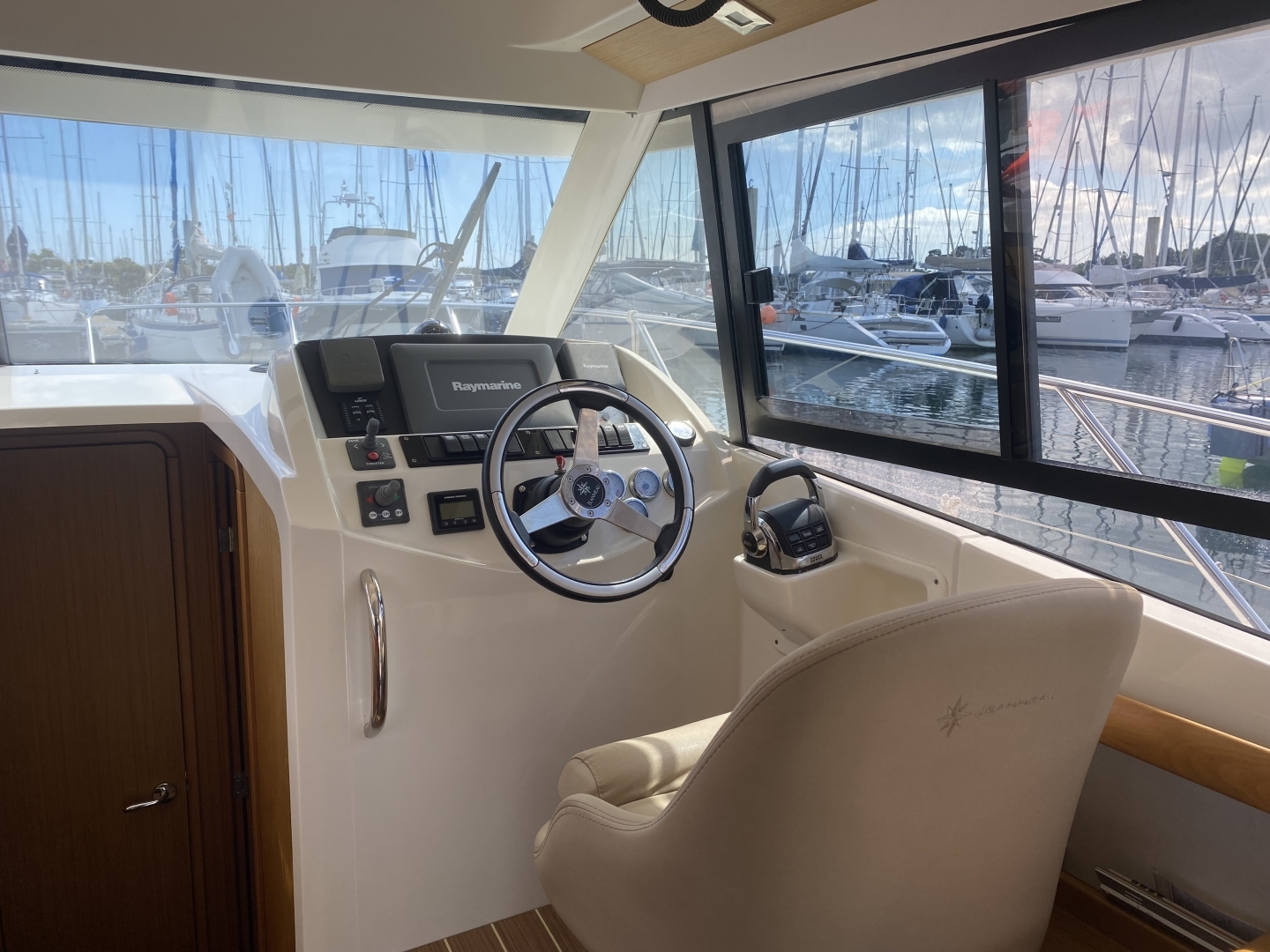 Picture 6 of announcement 20503