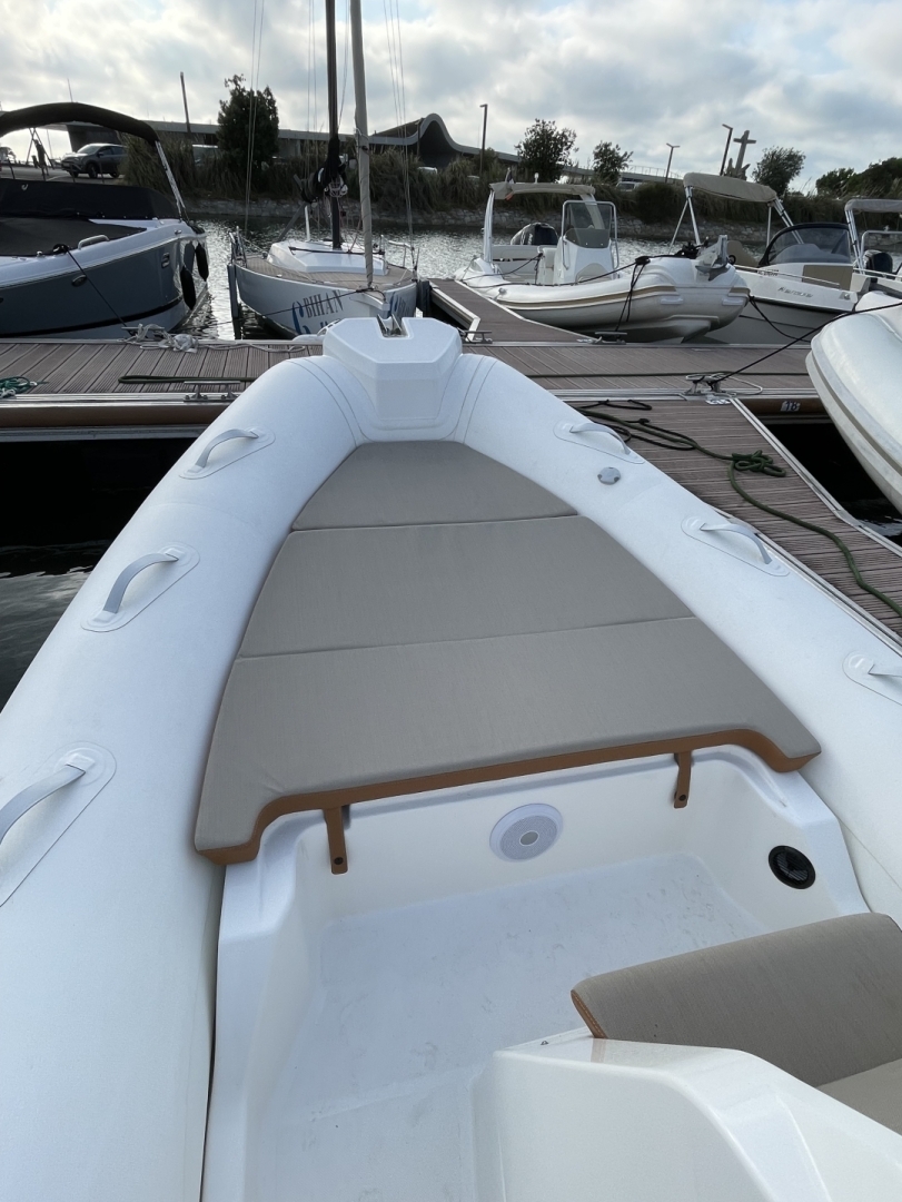 Picture 10 of announcement 21335