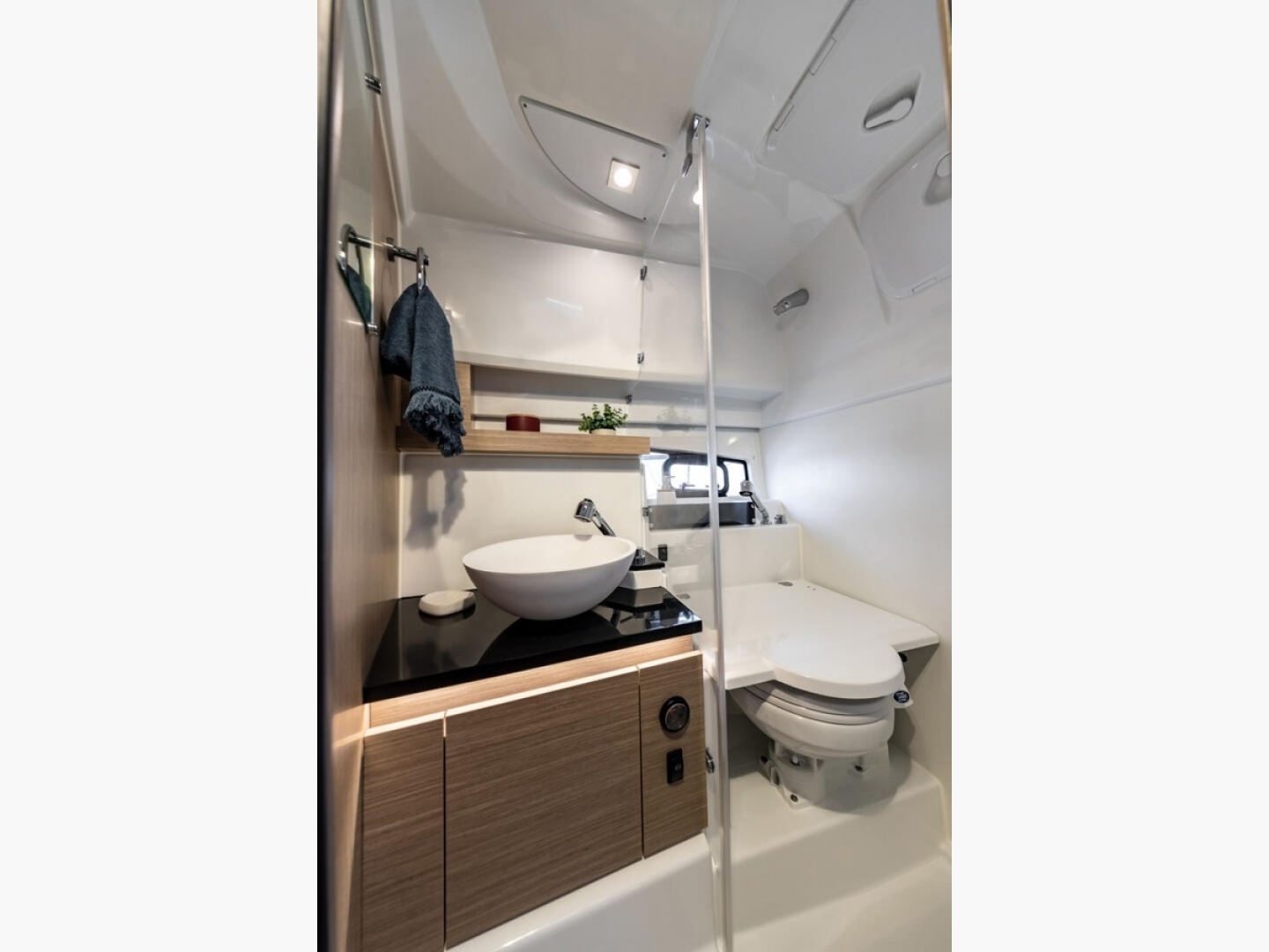 Picture 9 of announcement 21808