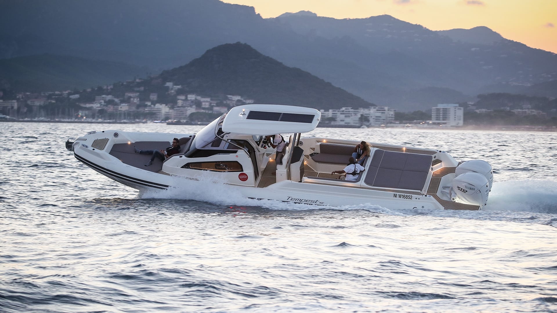 main picture announcement