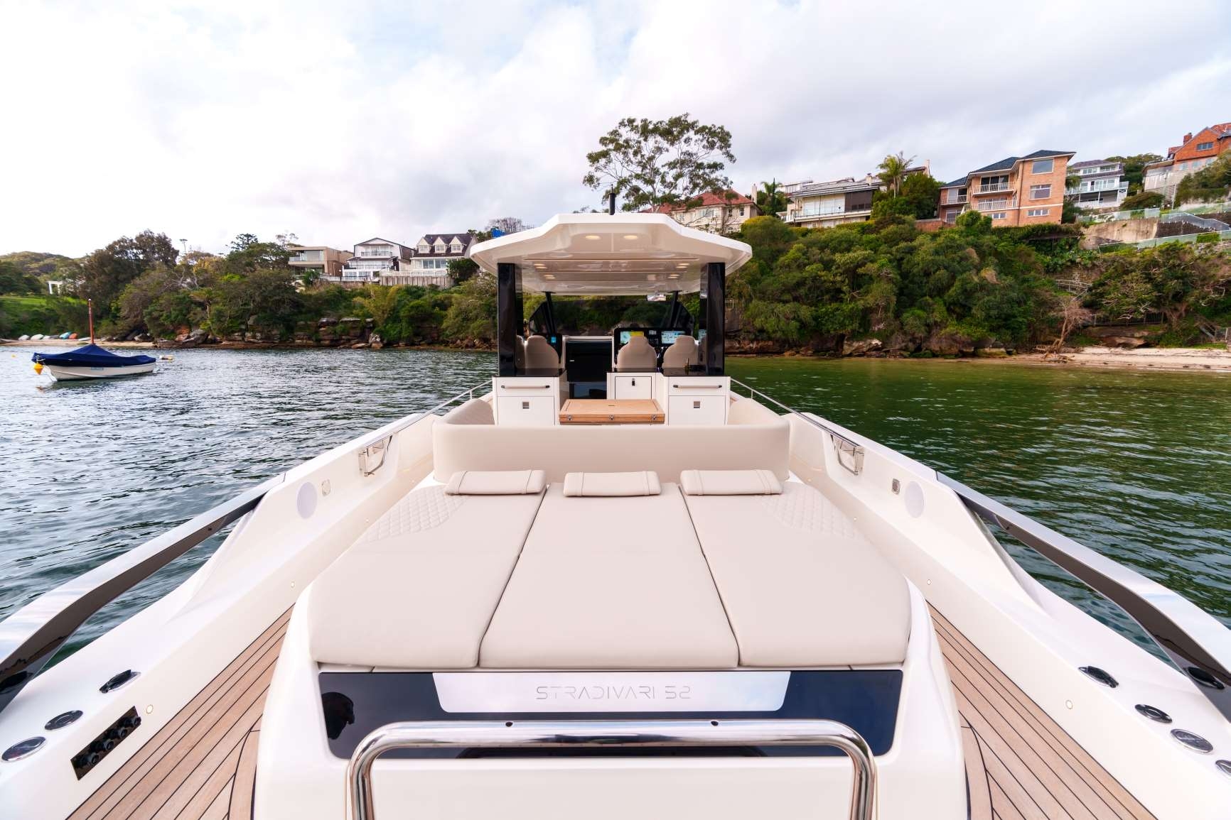 main picture announcement