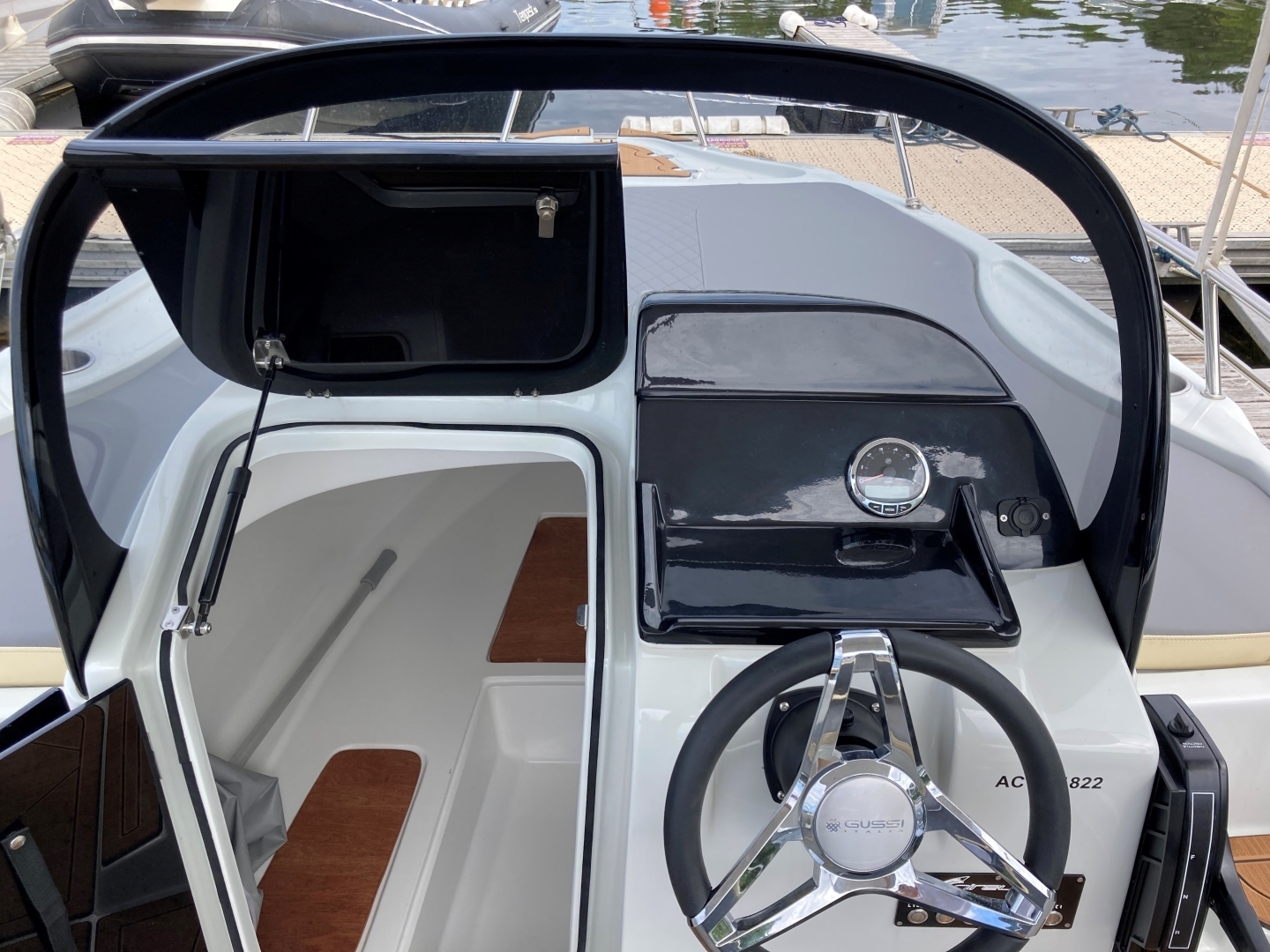 Picture 8 of announcement 22445