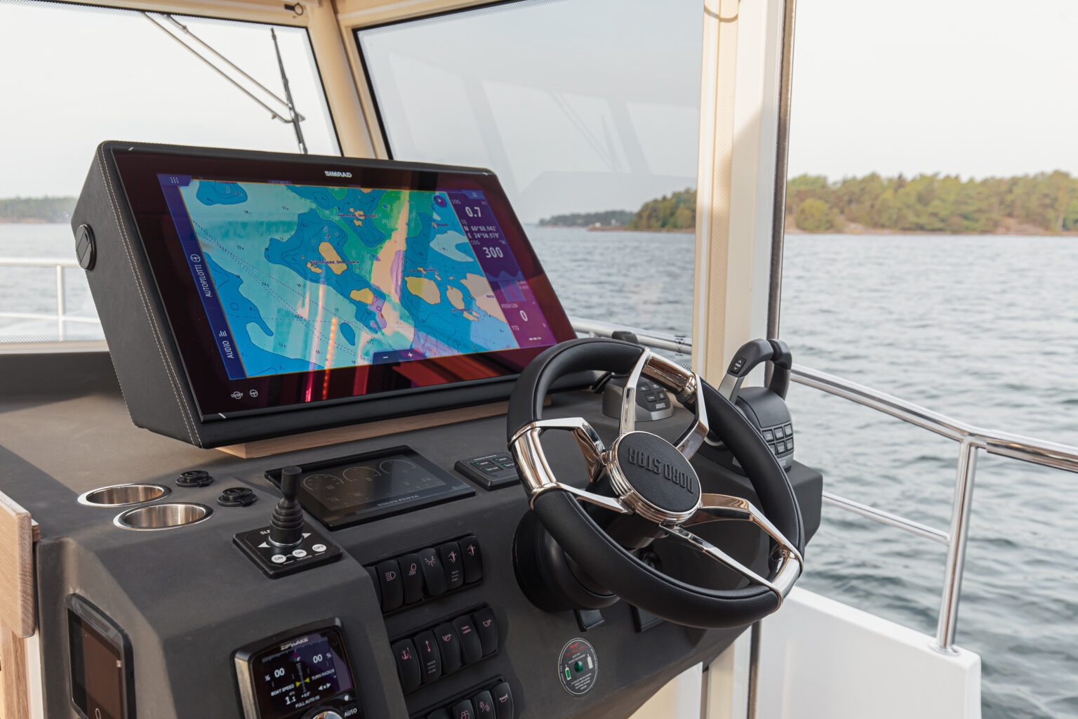 Picture 6 of announcement 22670