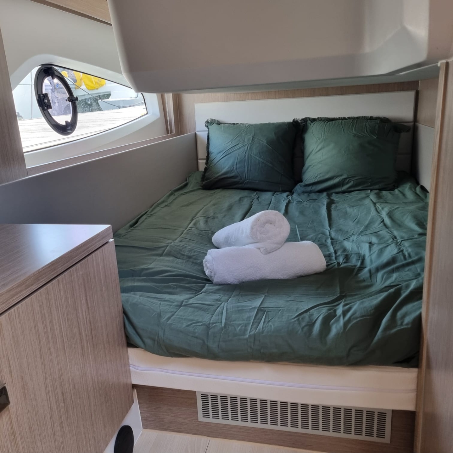 Picture 12 of announcement 22681