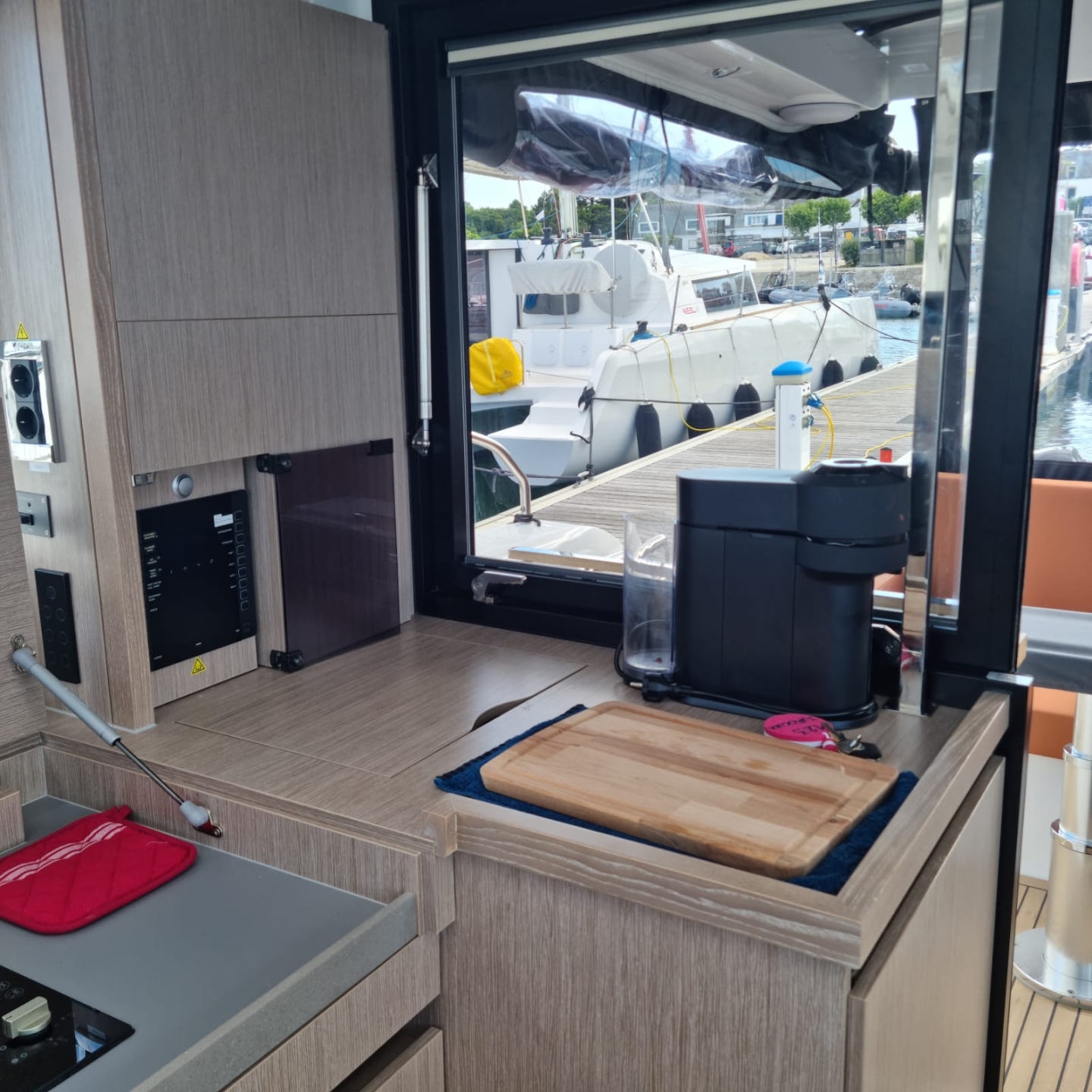 Picture 7 of announcement 22686