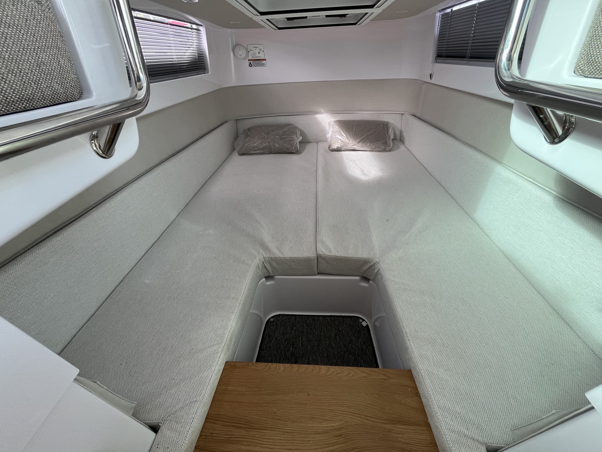 Picture 7 of announcement 23915