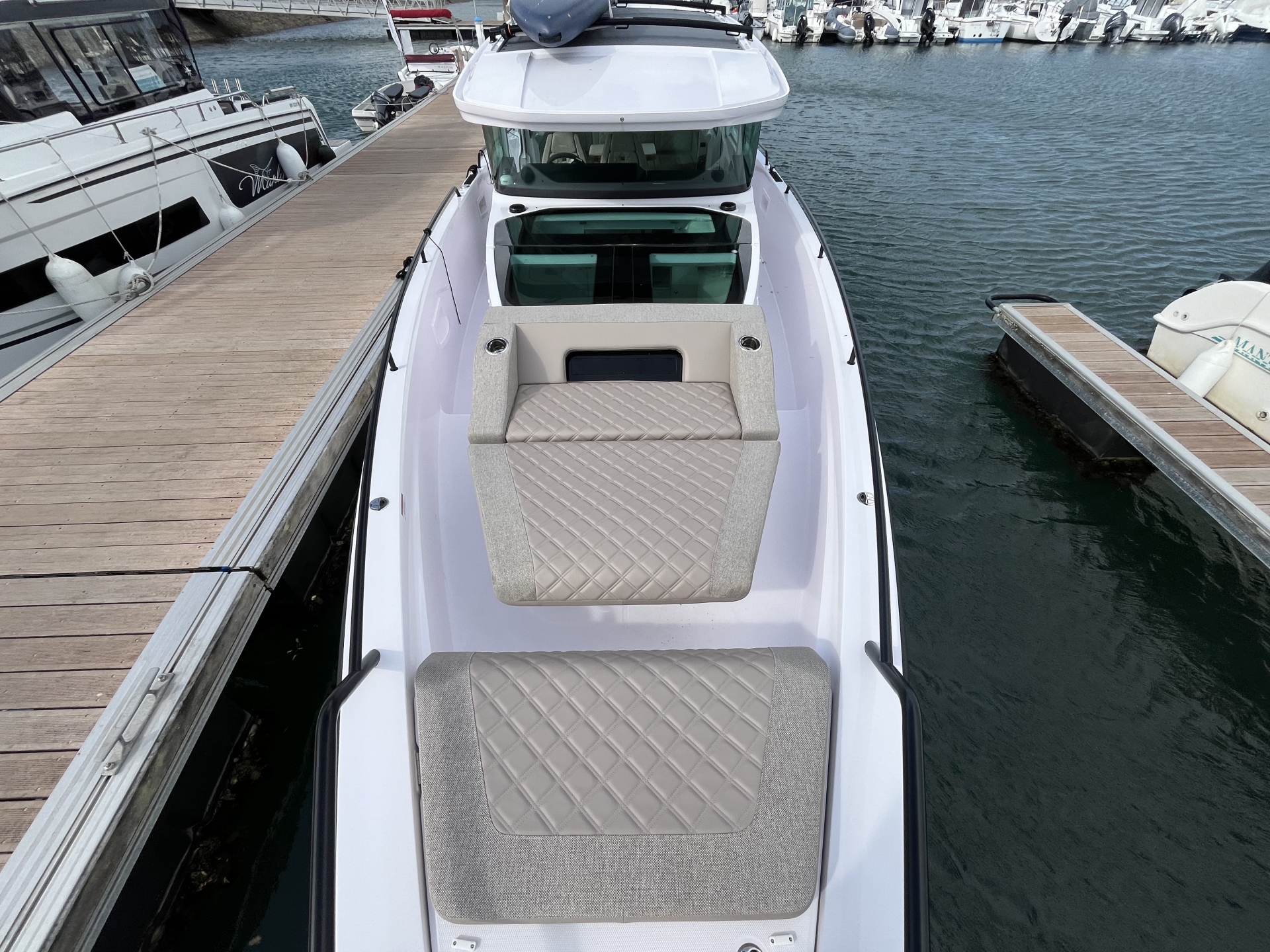 Picture 19 of announcement 23927