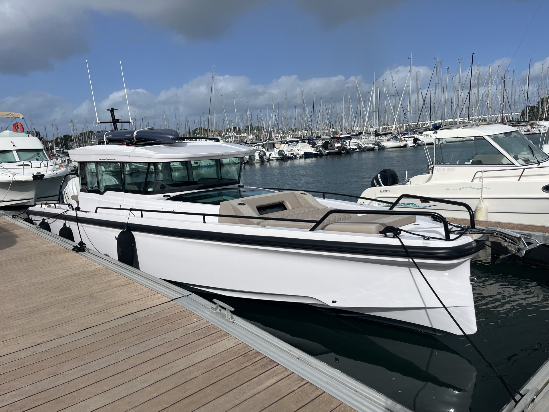 Picture 22 of announcement 23930