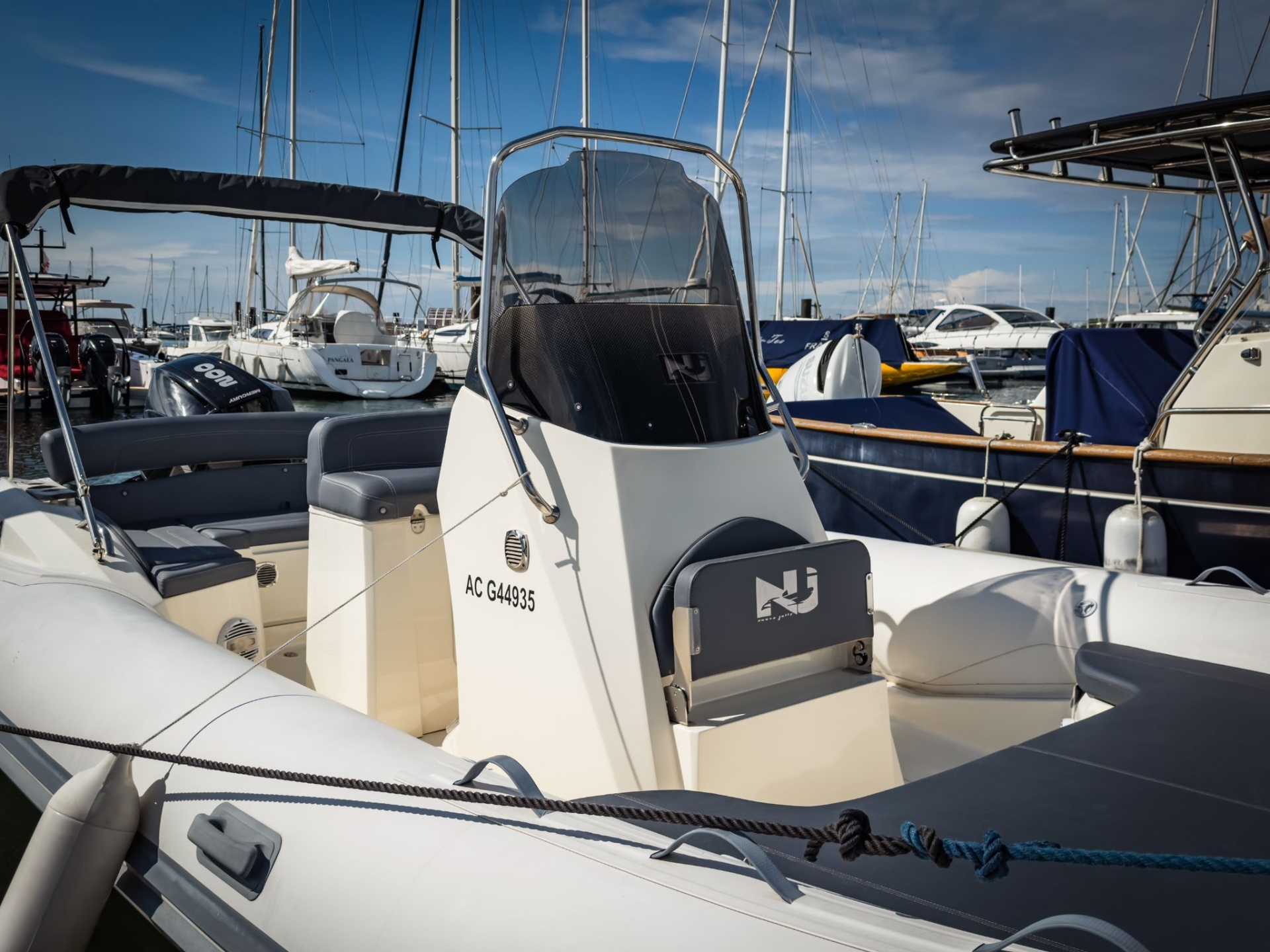 Picture 16 of announcement 25414