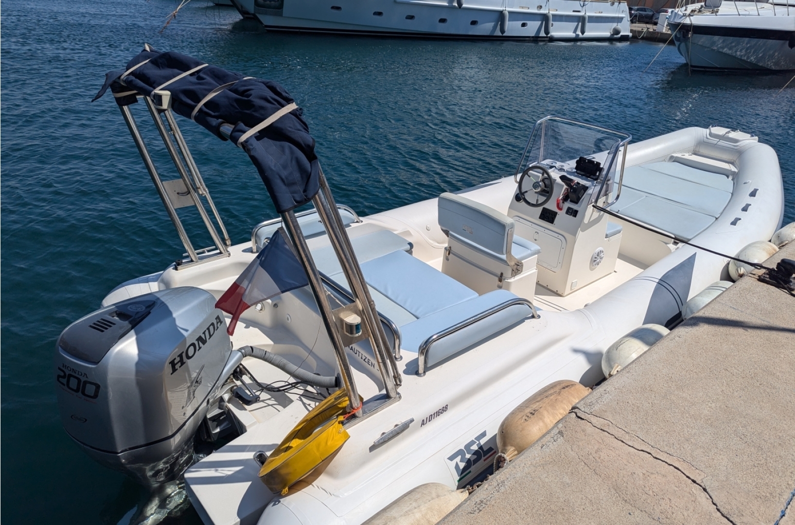 Picture 3 of announcement 27647