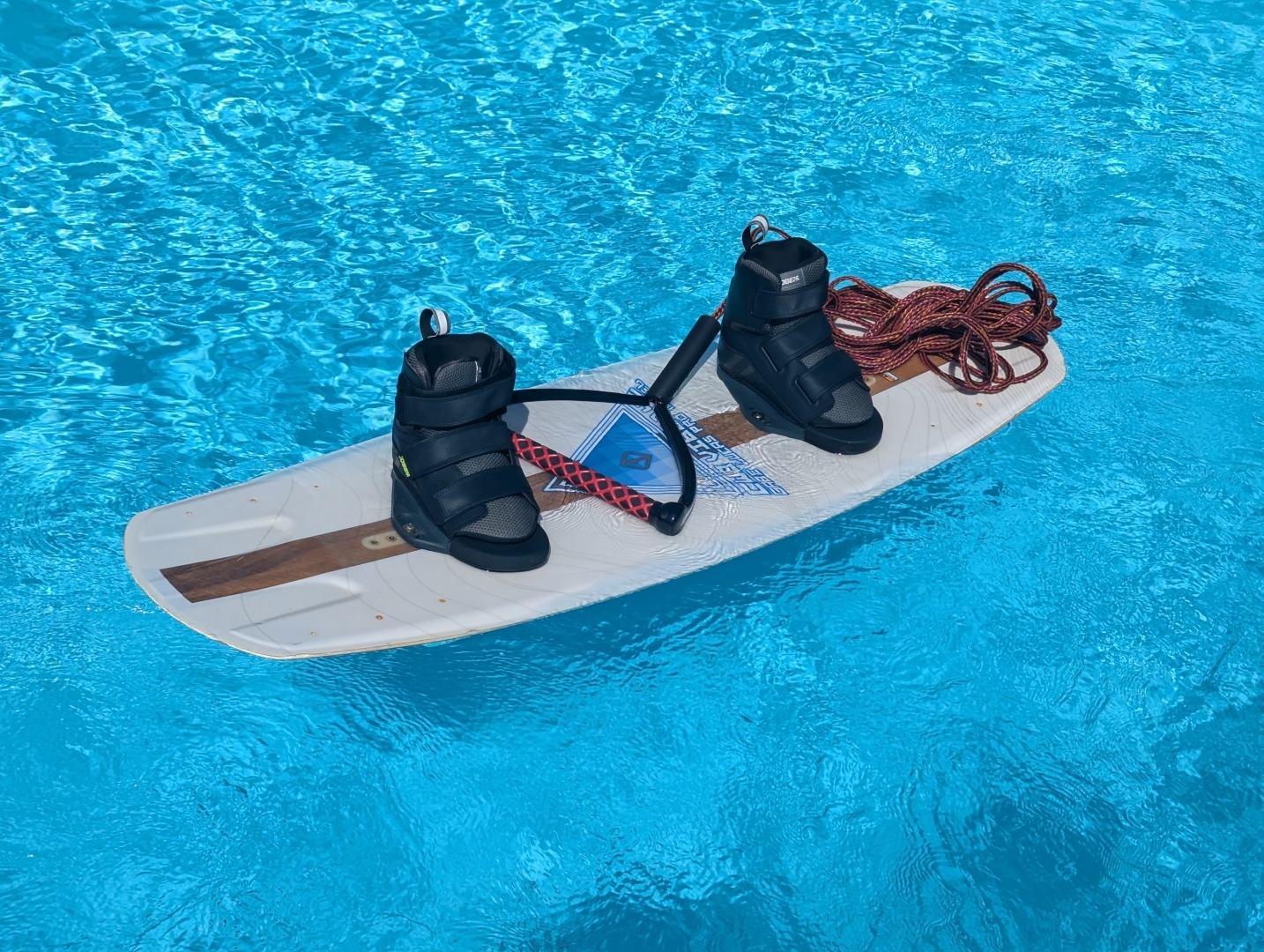 Picture 18 of announcement 27662