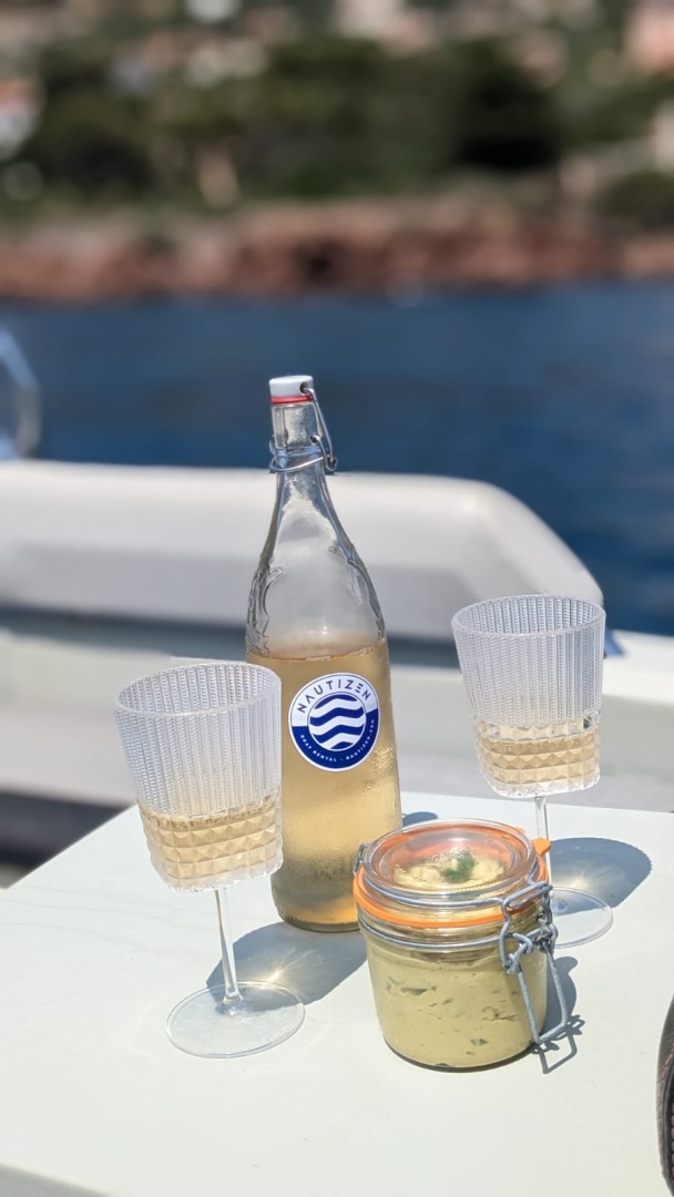 Picture 21 of announcement 27665