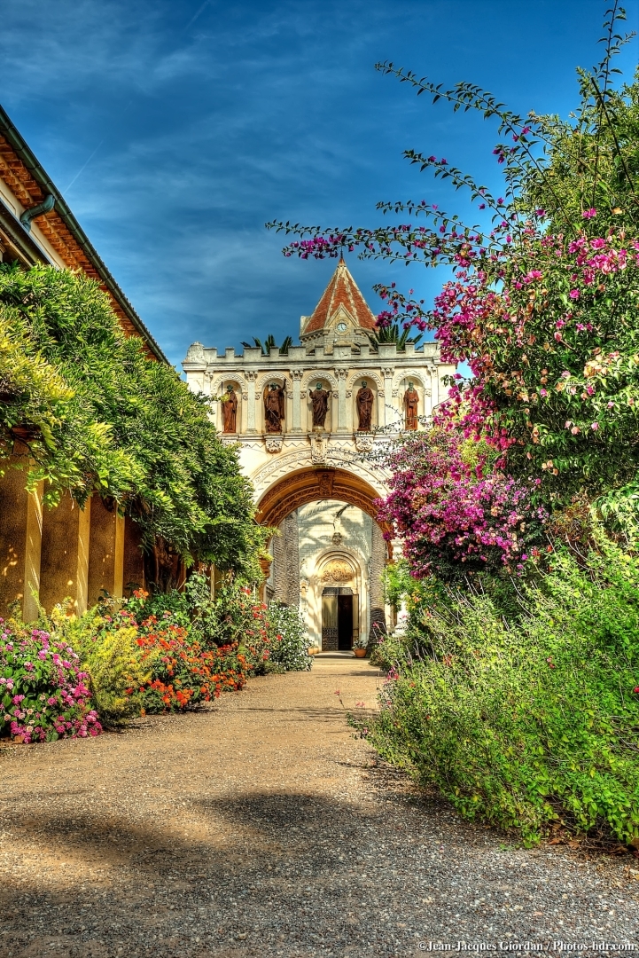 Picture 30 of announcement 27674