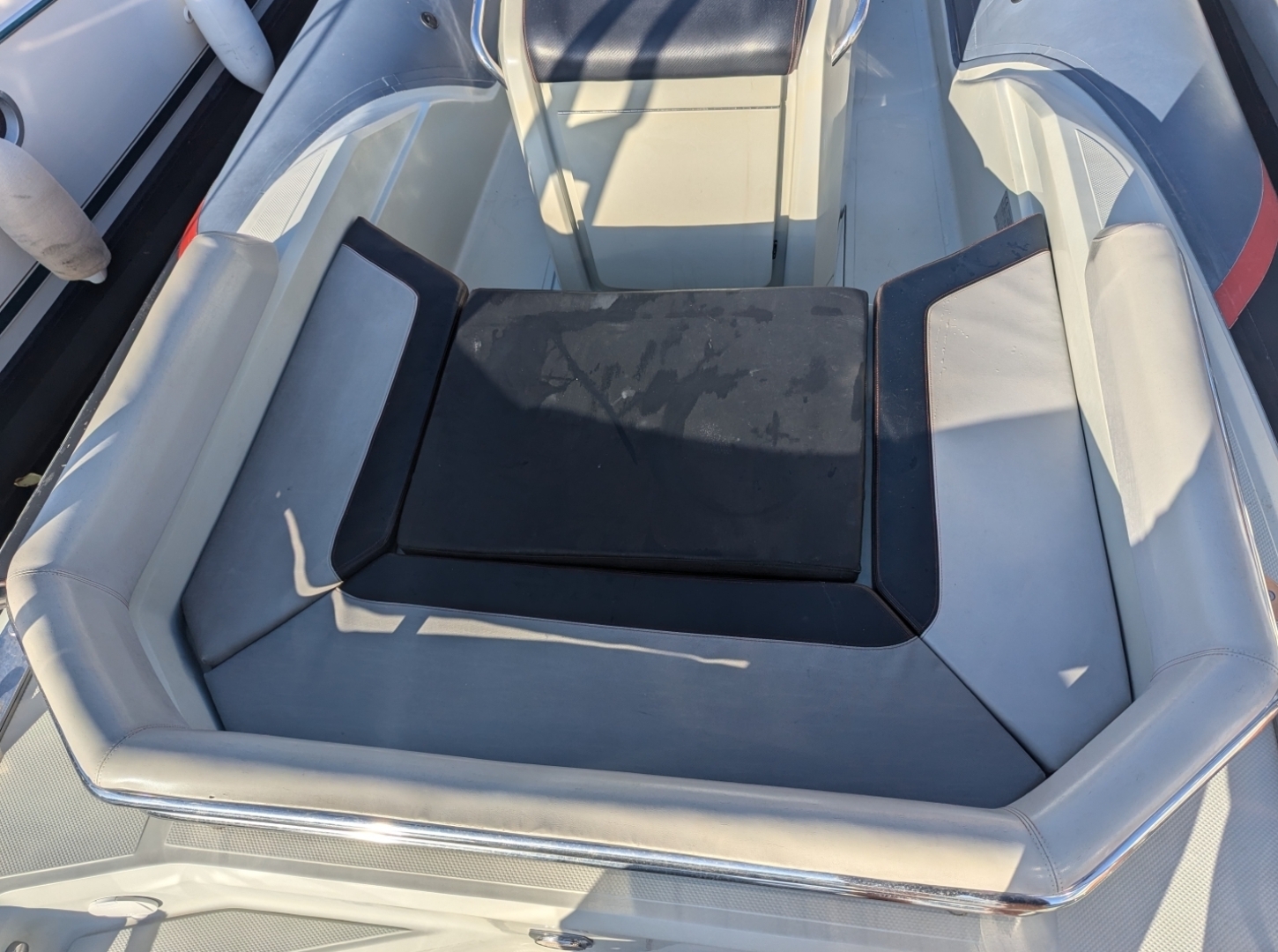 Picture 6 of announcement 27681