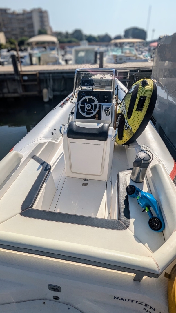 Picture 9 of announcement 27716