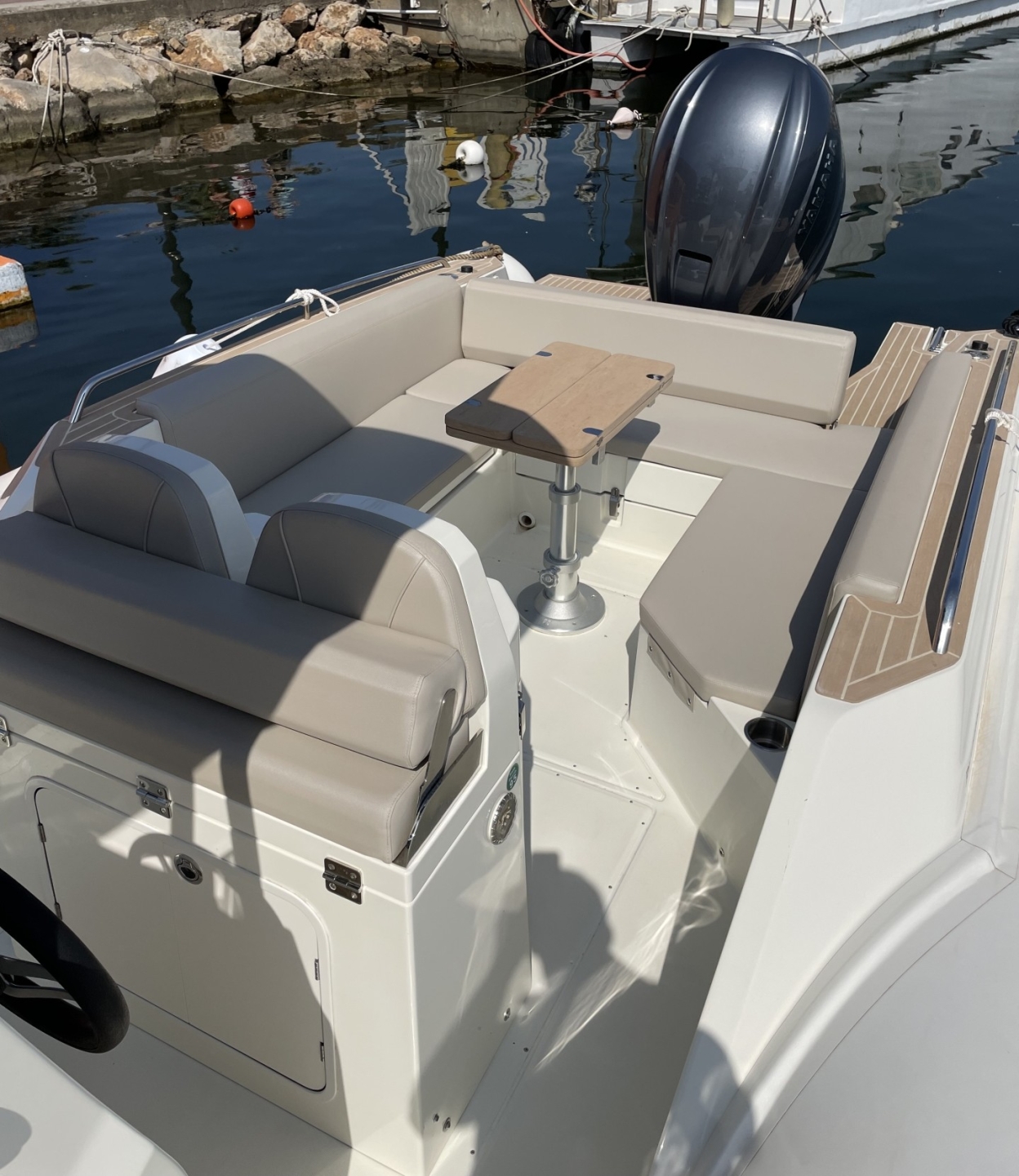 Picture 10 of announcement 28441