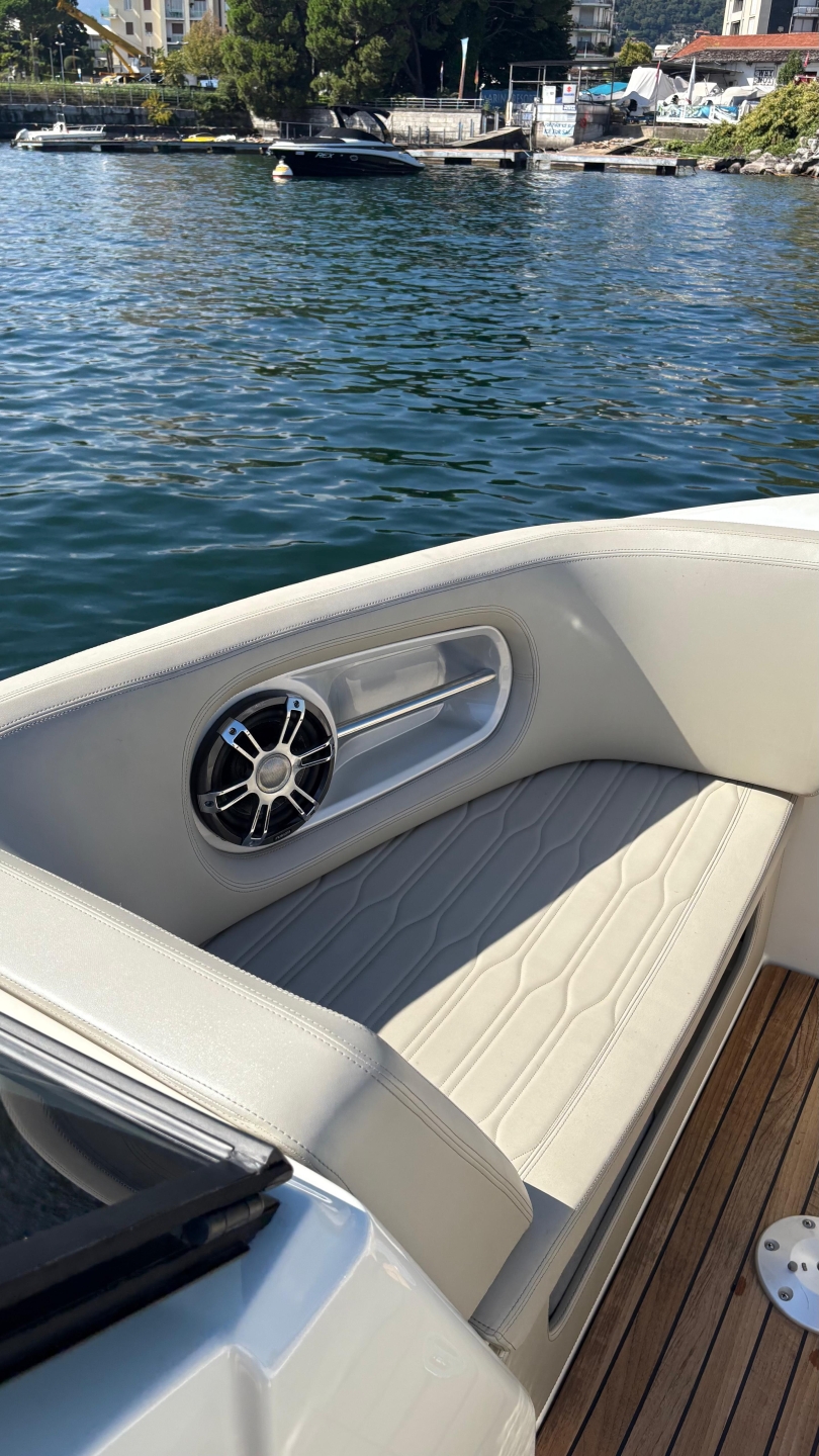 Picture 34 of announcement 28644