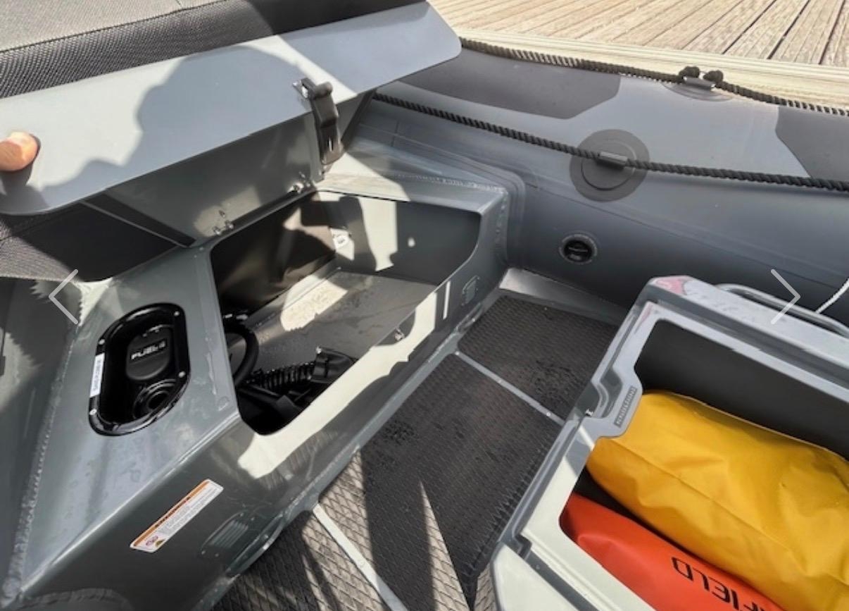 Picture 9 of announcement 28995